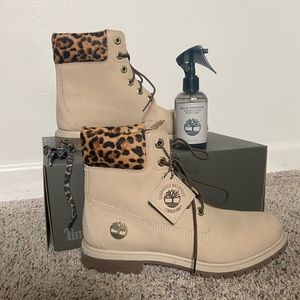NIB Timberland 6" Waterproof Cheetah Ankle Boots